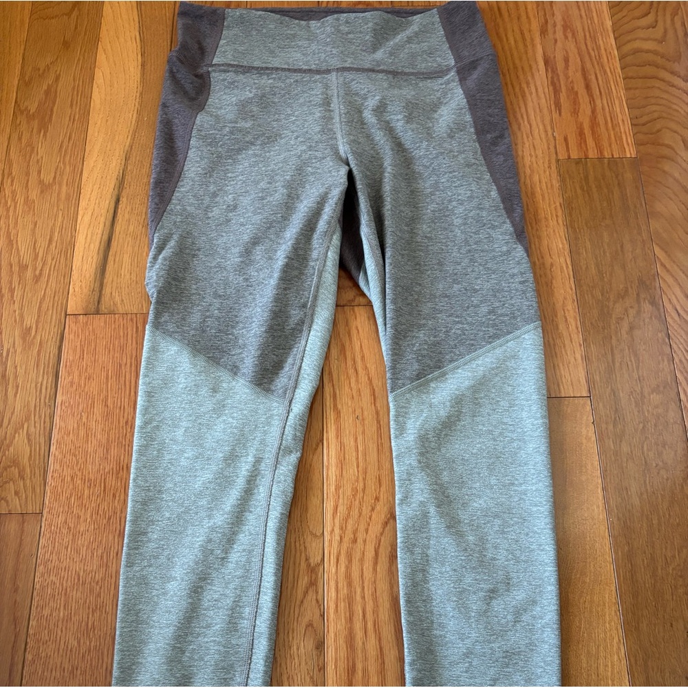 * |  Outdoor Voices | leggings. Size M.